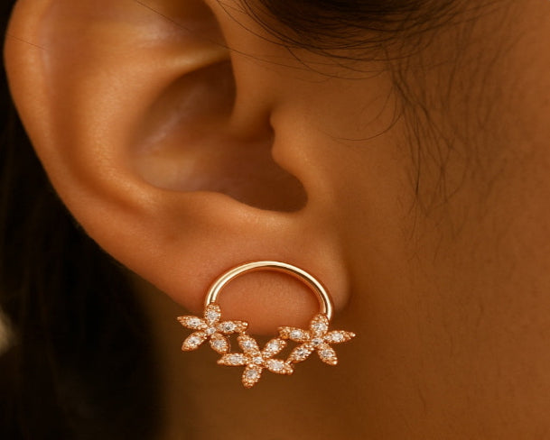 Dainty Three Flowers