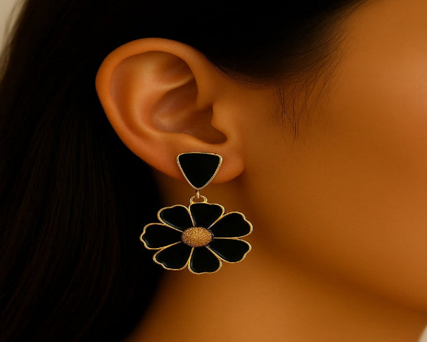 Beautiful Black flower Dangler