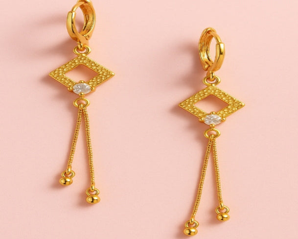 Hussel Dangler with Diamond Crystal