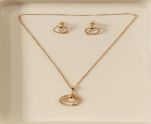 Eternal Circle Double Circle Statement necklace