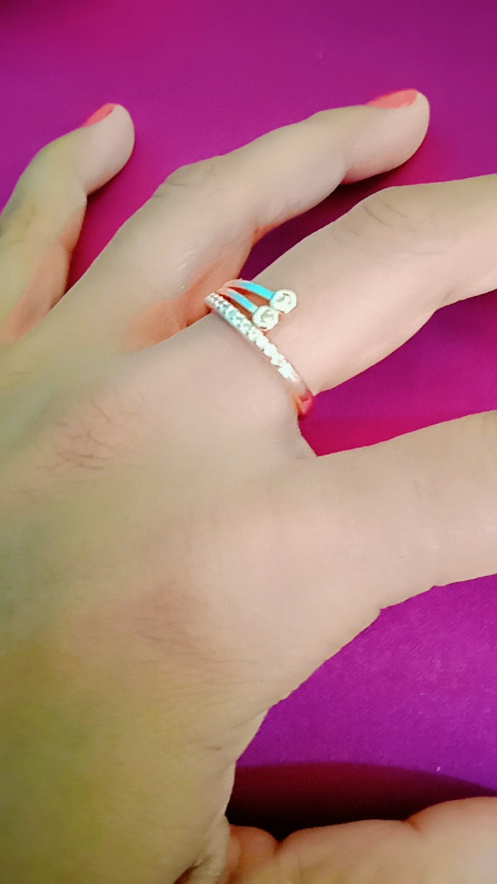 Dreamy Double Strand Ring