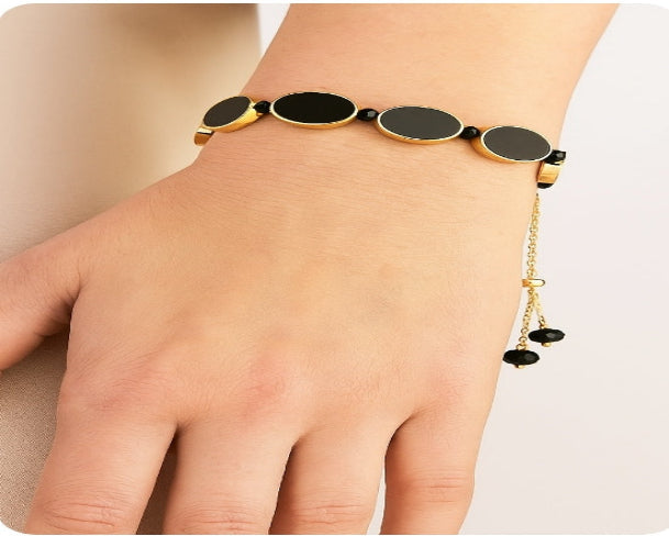 Adjustable  Oval shaped Bracelet