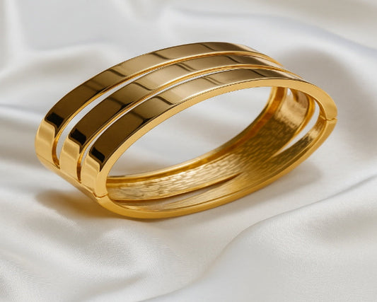 Wavy bangle Bracelet