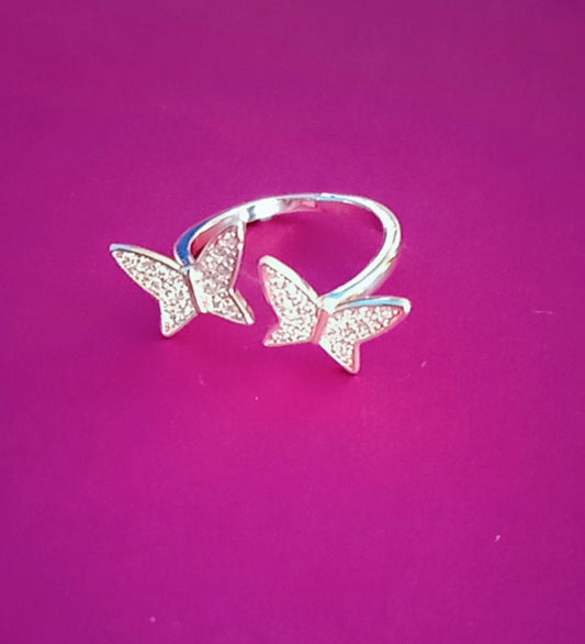 Adorable Double Butterfly Ring