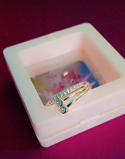 Dreamy Double Strand Ring